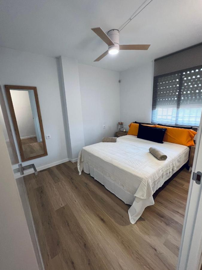 Apartamento En Salou A 20M Playa! Reformado Nuevo กัมบริลส์ ภายนอก รูปภาพ